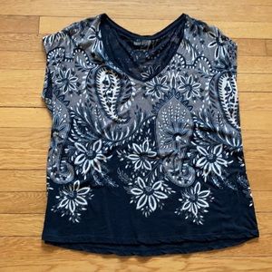 Size XL Lucky Brand V Neck